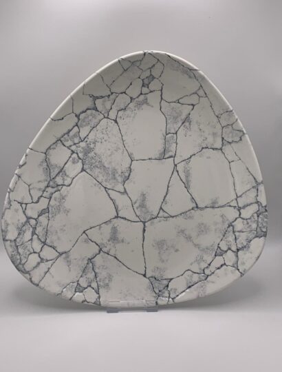 Churchill - Studio Prints Kintsugi Pearl Grey Dreieckiges Teller - 24,5cm